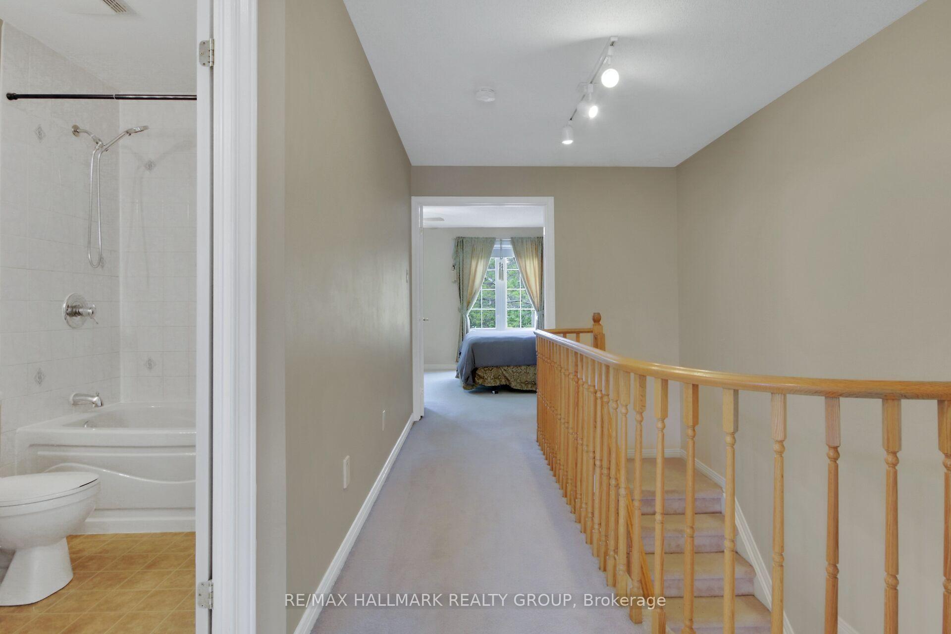 Photo 16 of 957 Lucille Way, Ottawa, Notting Hill/Summerside — HOMEH