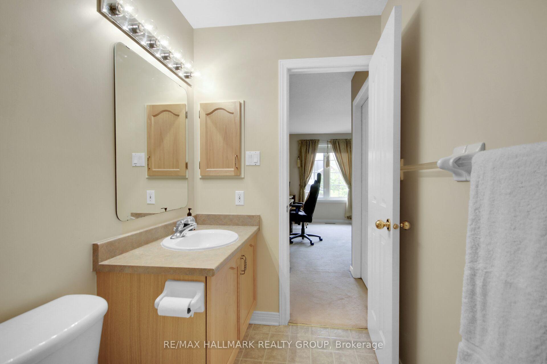 Photo 20 of 957 Lucille Way, Ottawa, Notting Hill/Summerside — HOMEH