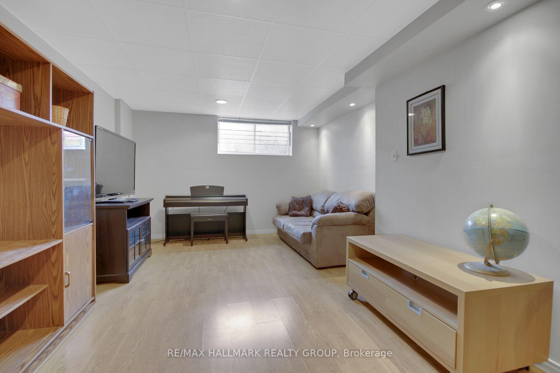 Photo 28 of 957 Lucille Way, Ottawa, Notting Hill/Summerside — HOMEH