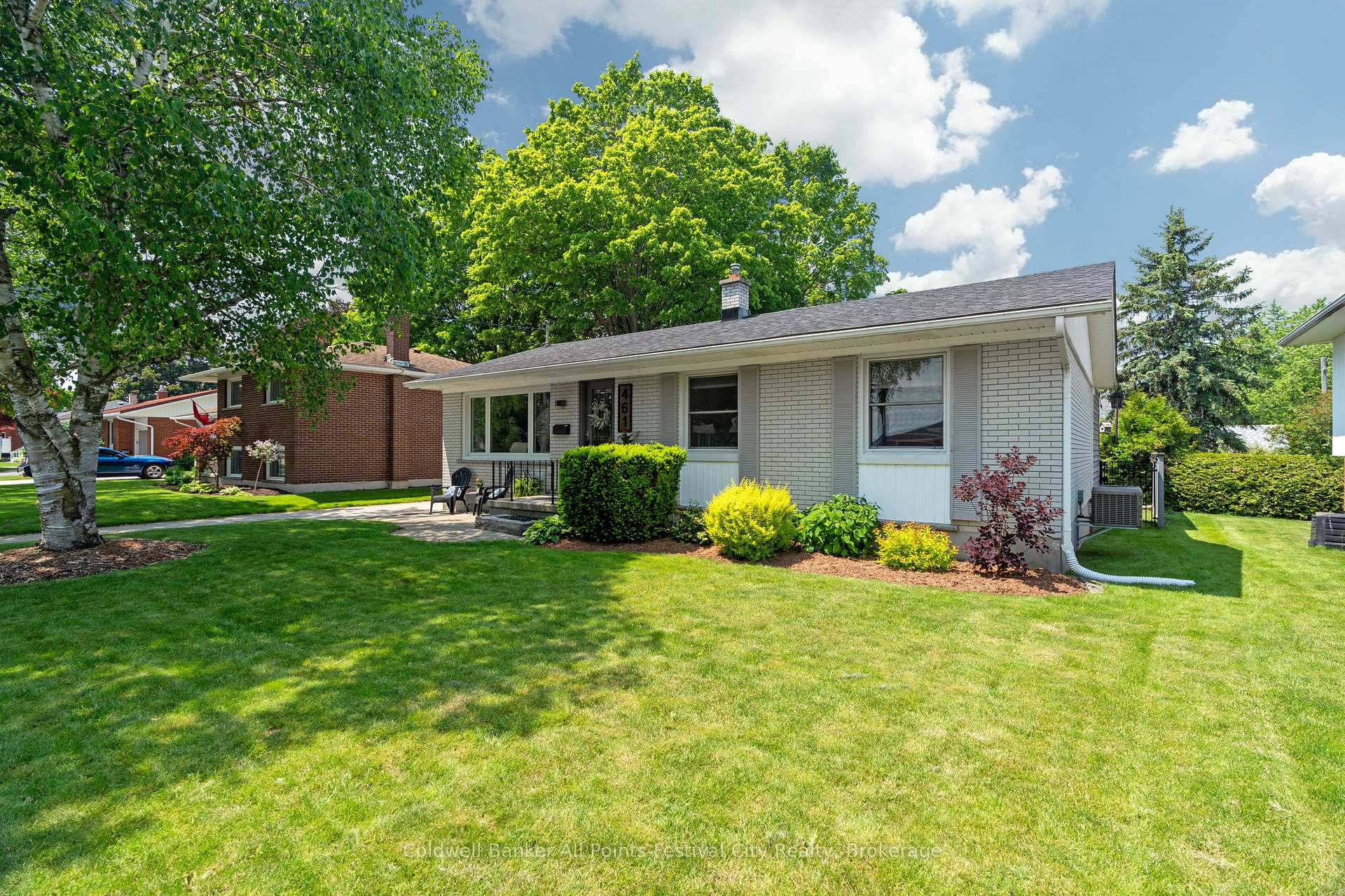 Photo 2 of 461 Maple Avenue N, North Perth, Listowel — HOMEH