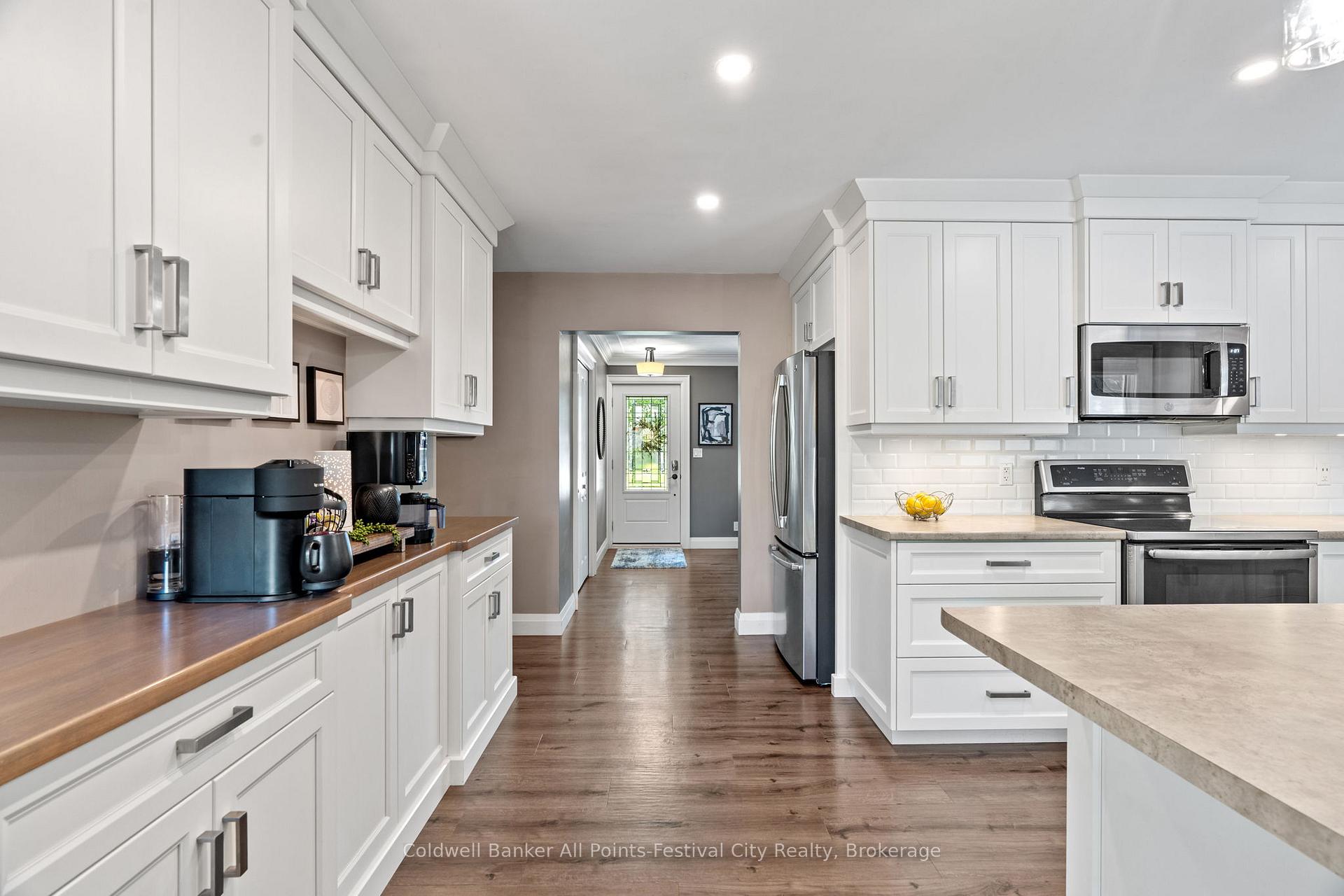 Photo 11 of 461 Maple Avenue N, North Perth, Listowel — HOMEH