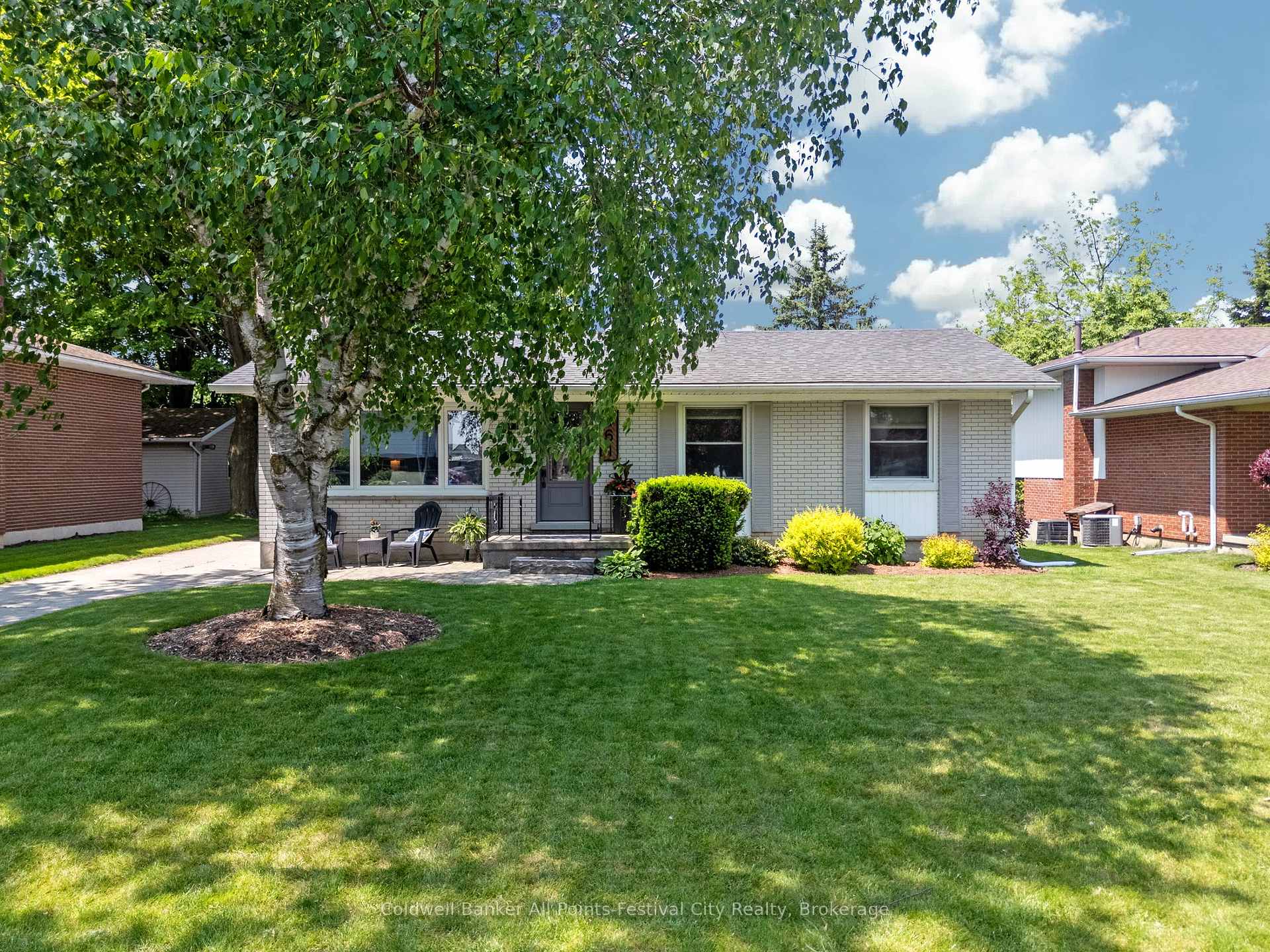 Photo 43 of 461 Maple Avenue N, North Perth, Listowel — HOMEH