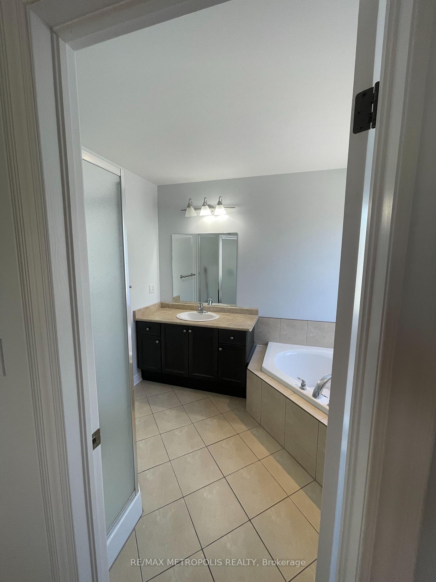 Photo 12 of 6871 St Michael Avenue, Niagara Falls, Forestview — HOMEH
