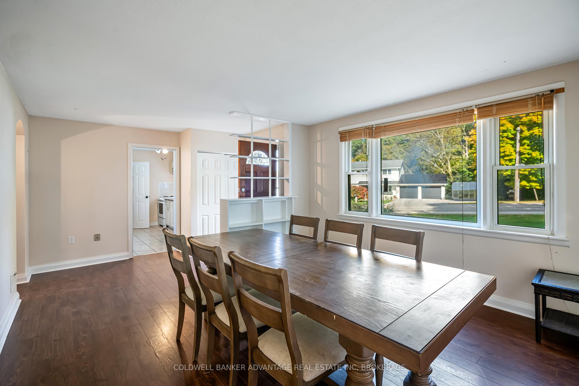 Photo 7 of 218 Canboro Road, Pelham, Fonthill — HOMEH