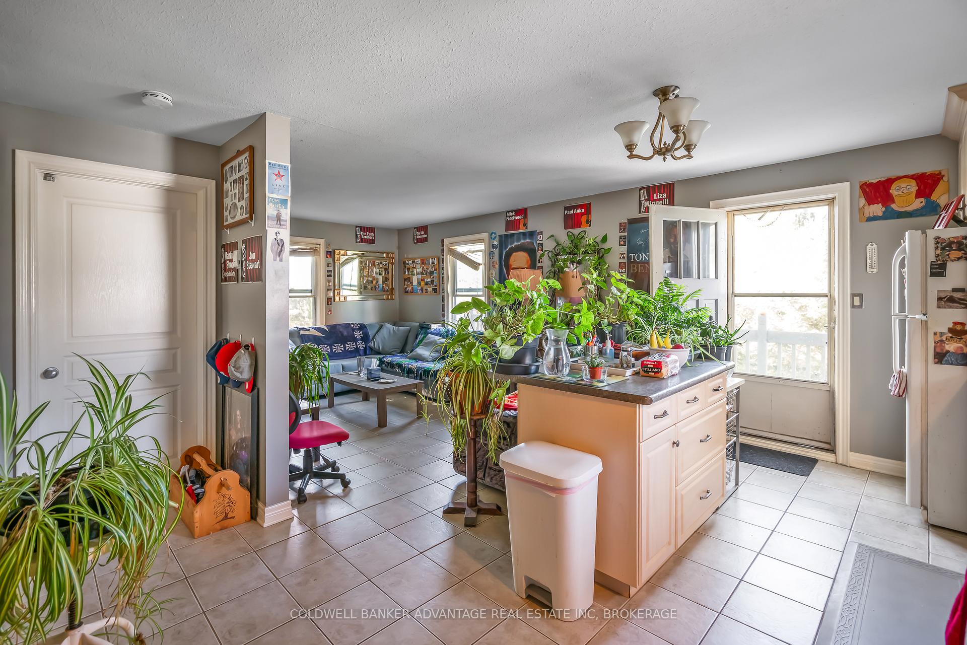 Photo 23 of 218 Canboro Road, Pelham, Fonthill — HOMEH