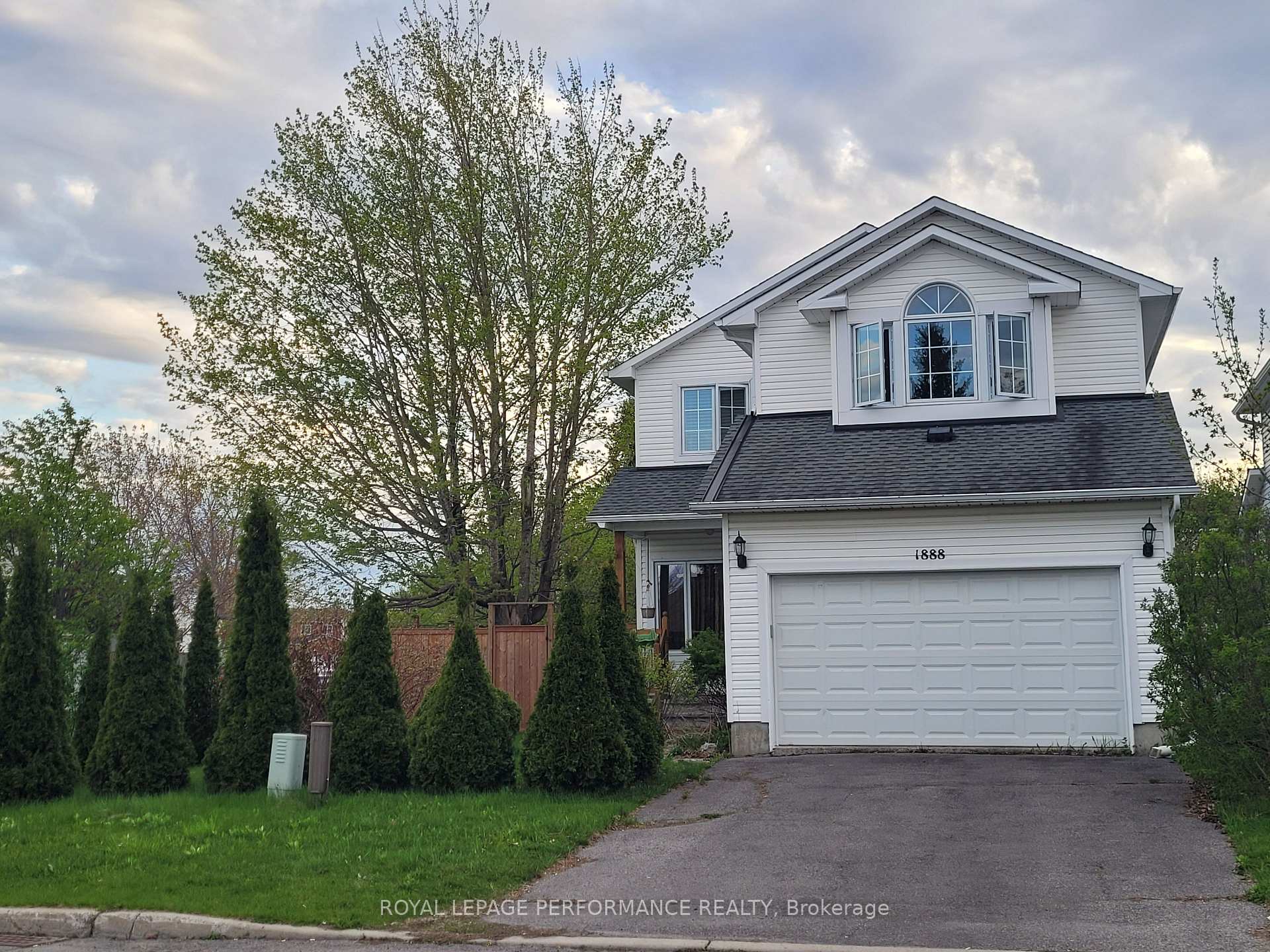 Photo 1 of 1888 Northlands Drive, Ottawa, Fallingbrook/Gardenway South — HOMEH