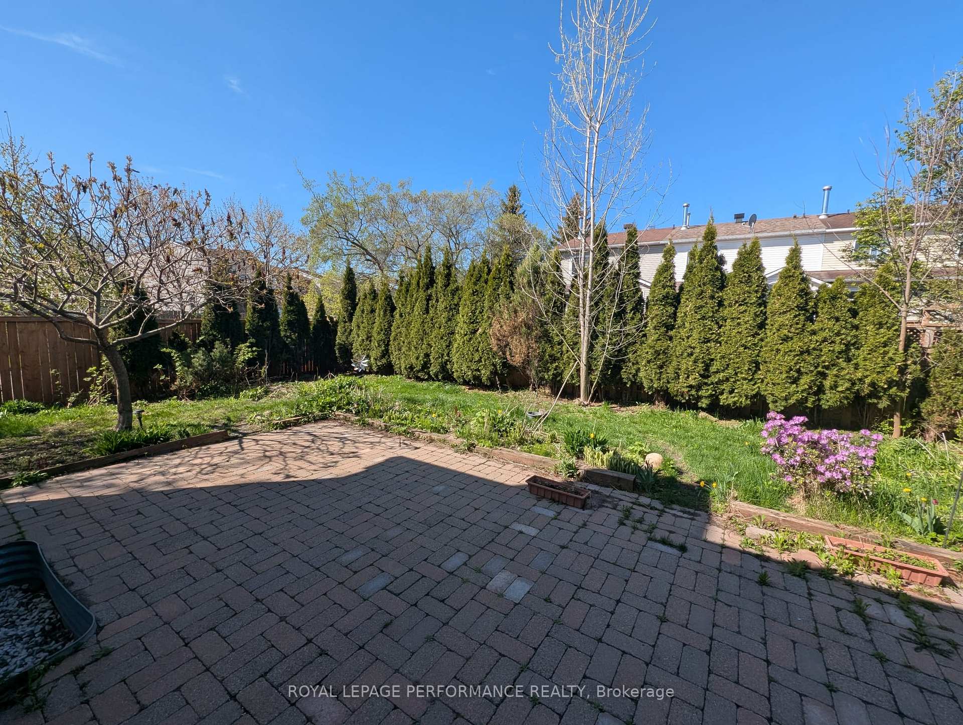 Photo 32 of 1888 Northlands Drive, Ottawa, Fallingbrook/Gardenway South — HOMEH
