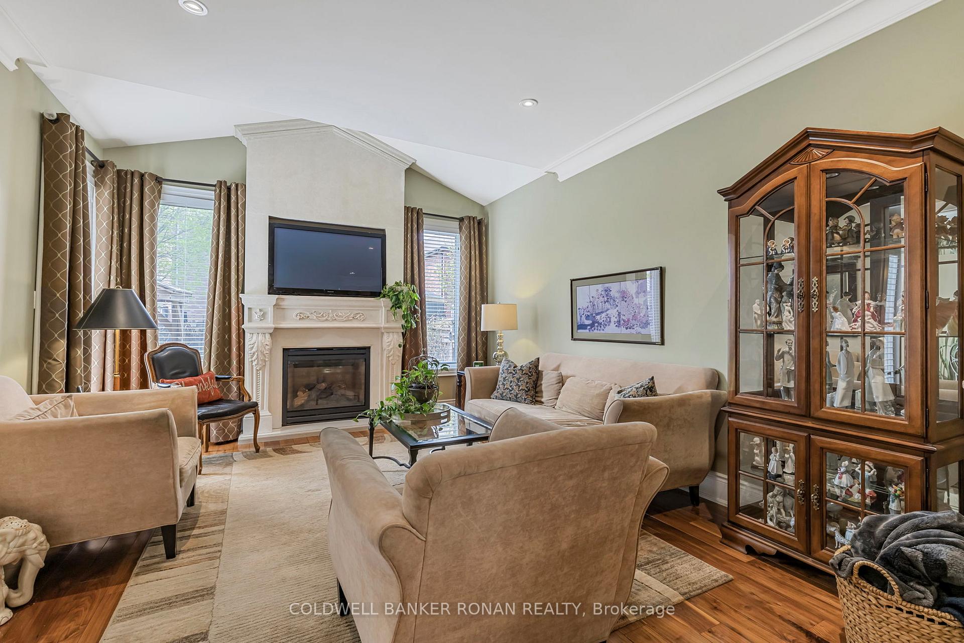 Photo 8 of 236 King Street S, New Tecumseth, Alliston — HOMEH