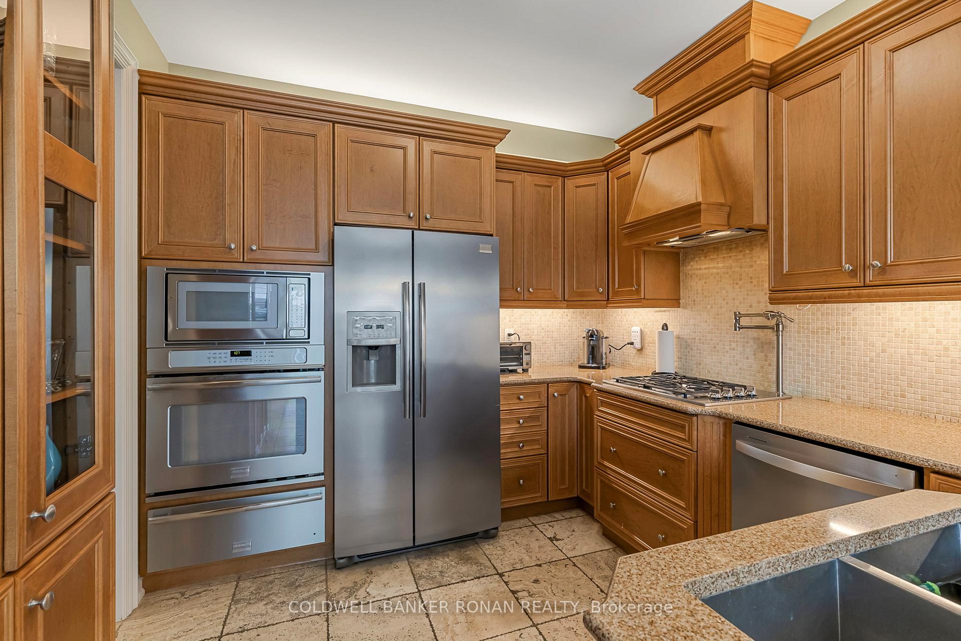 Photo 15 of 236 King Street S, New Tecumseth, Alliston — HOMEH