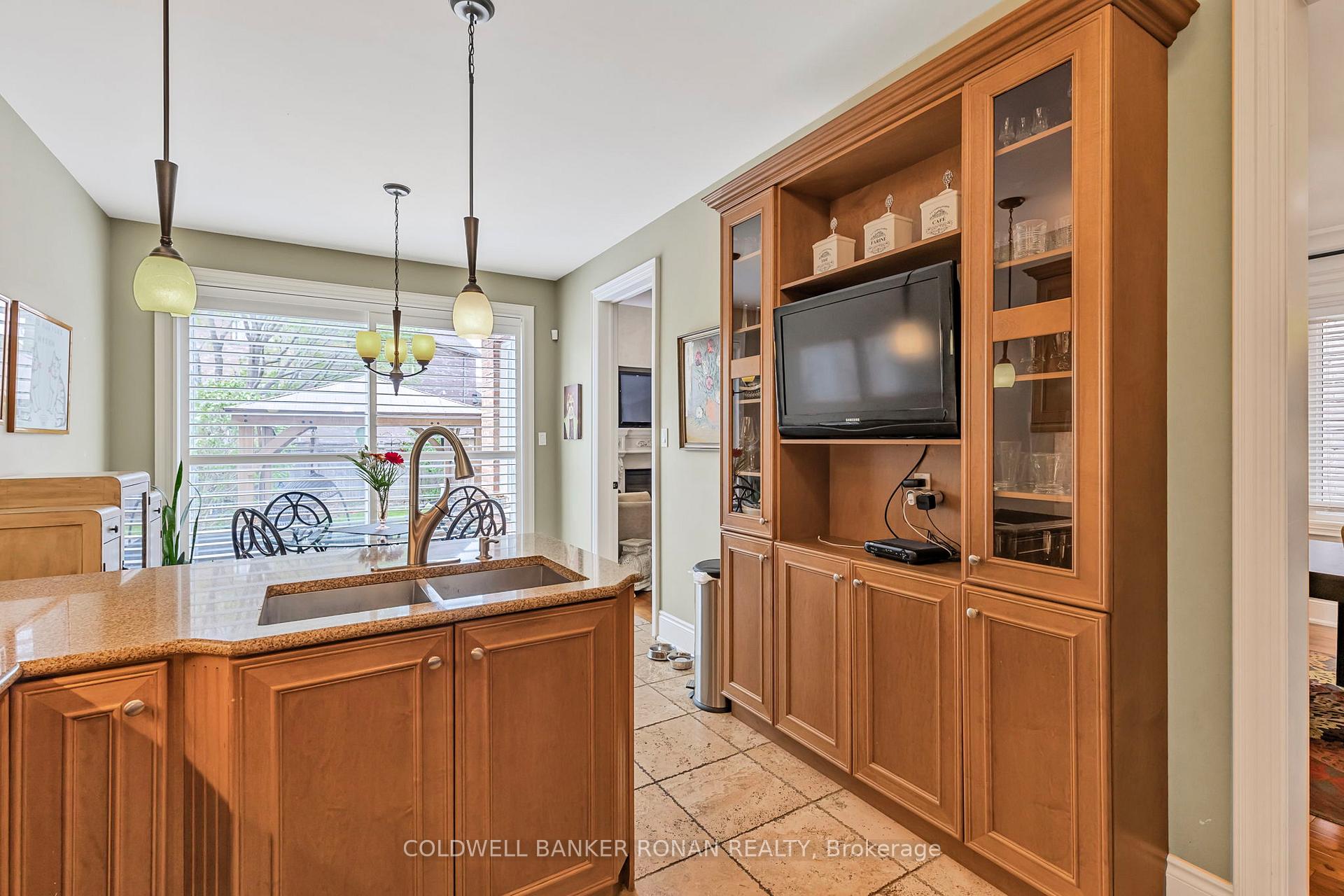 Photo 16 of 236 King Street S, New Tecumseth, Alliston — HOMEH