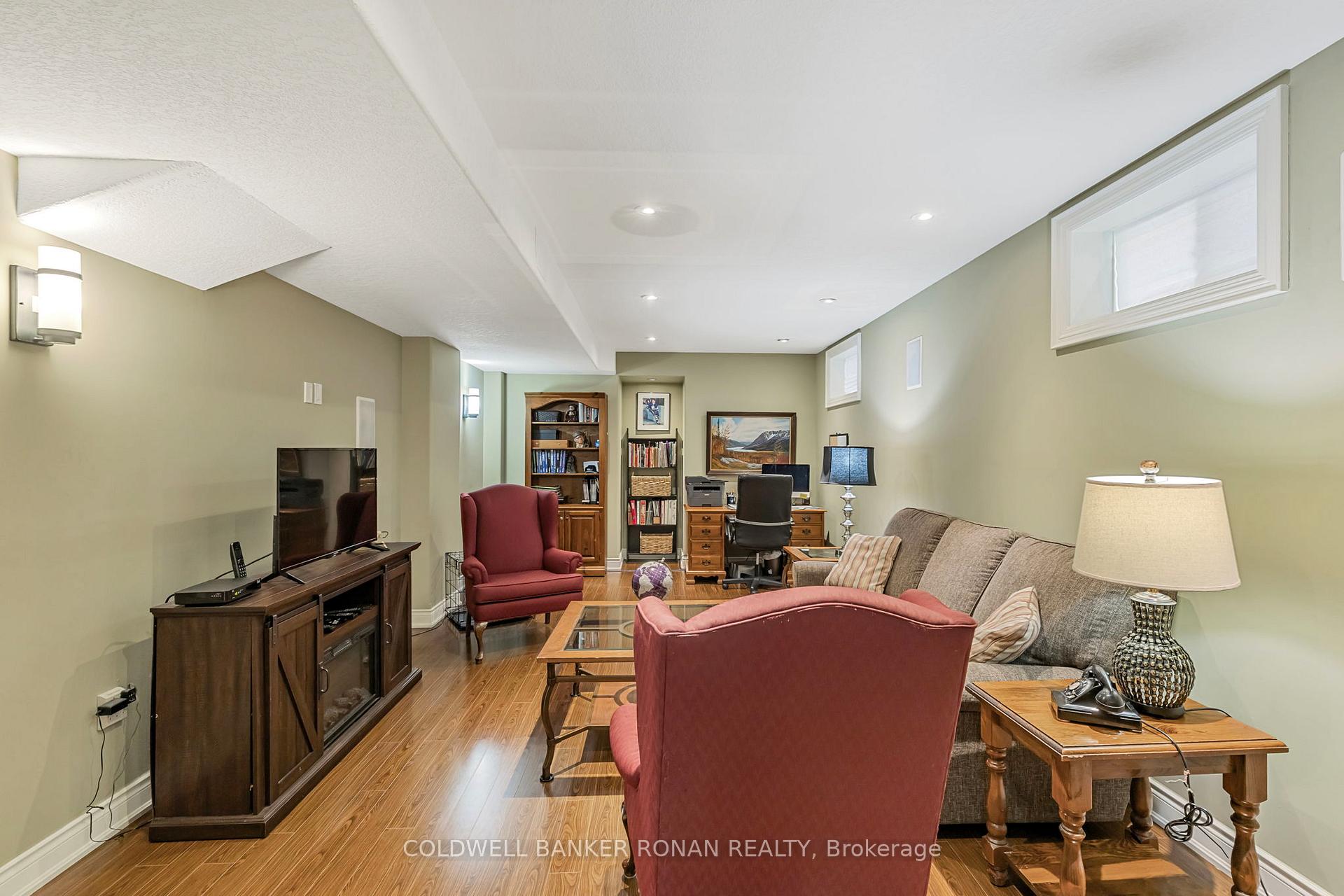 Photo 33 of 236 King Street S, New Tecumseth, Alliston — HOMEH