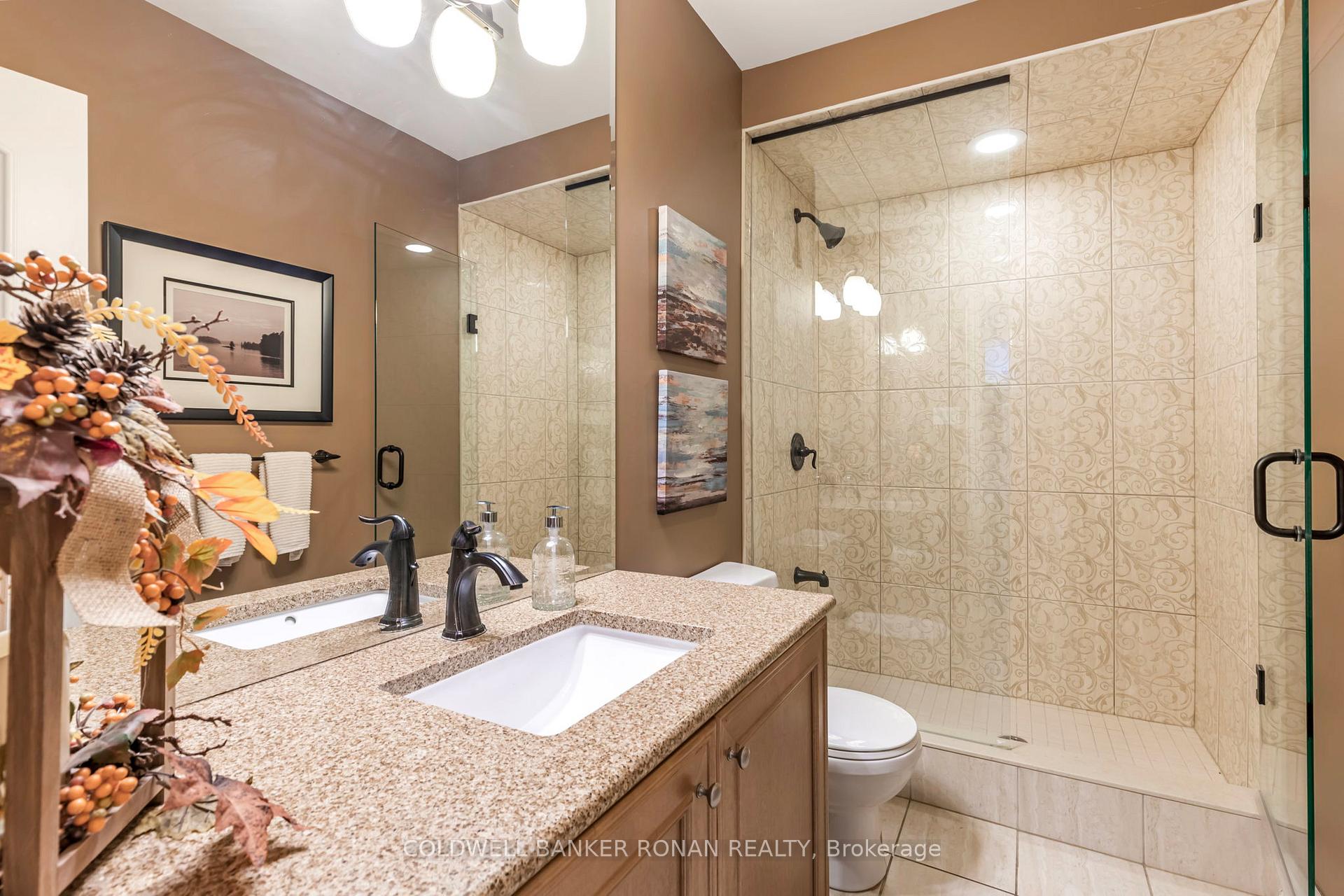 Photo 36 of 236 King Street S, New Tecumseth, Alliston — HOMEH