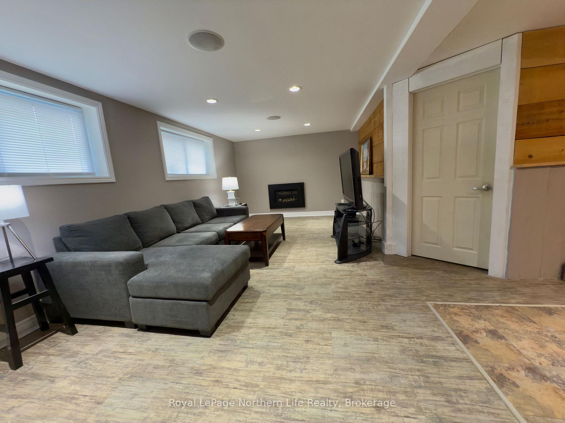 Photo 22 of 570 Ursula Street, North Bay, College Heights — HOMEH
