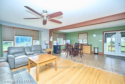 Photo 4 of 10905 Sodom Road, Niagara Falls, Lyons Creek — HOMEH
