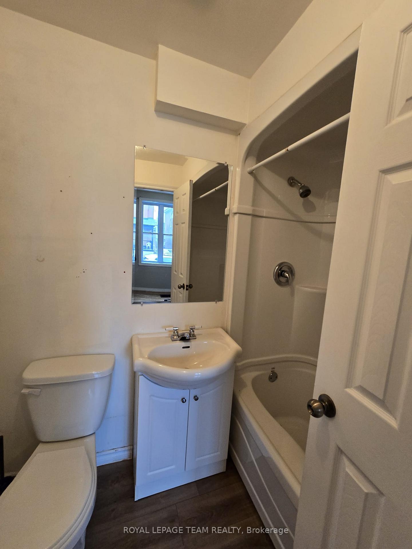 Photo 13 of Unit 1, 519 Lyon Street N, Ottawa, Ottawa Centre — HOMEH