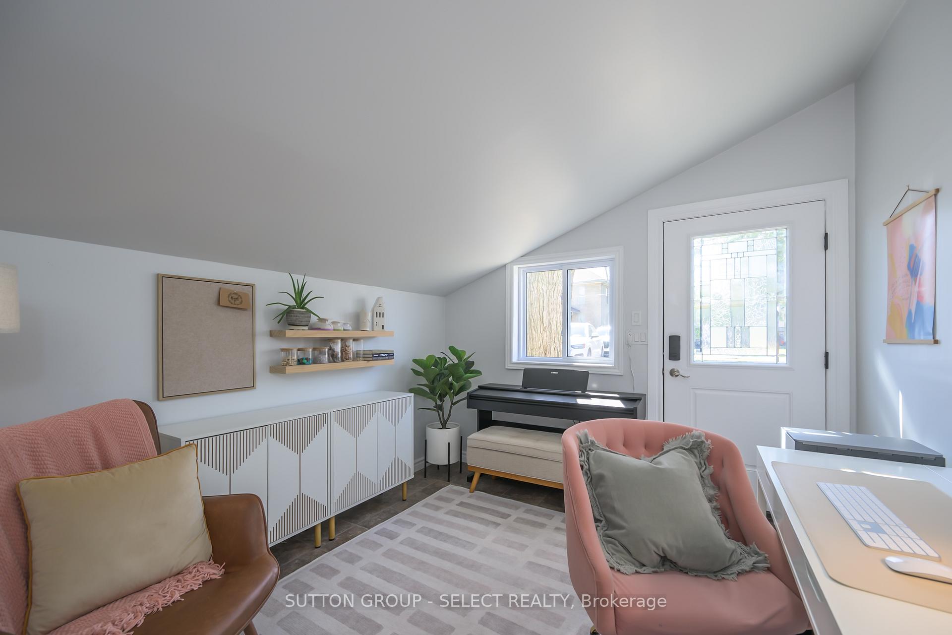 Photo 15 of 132 Craig Street, North Middlesex, Alisa Craig — HOMEH