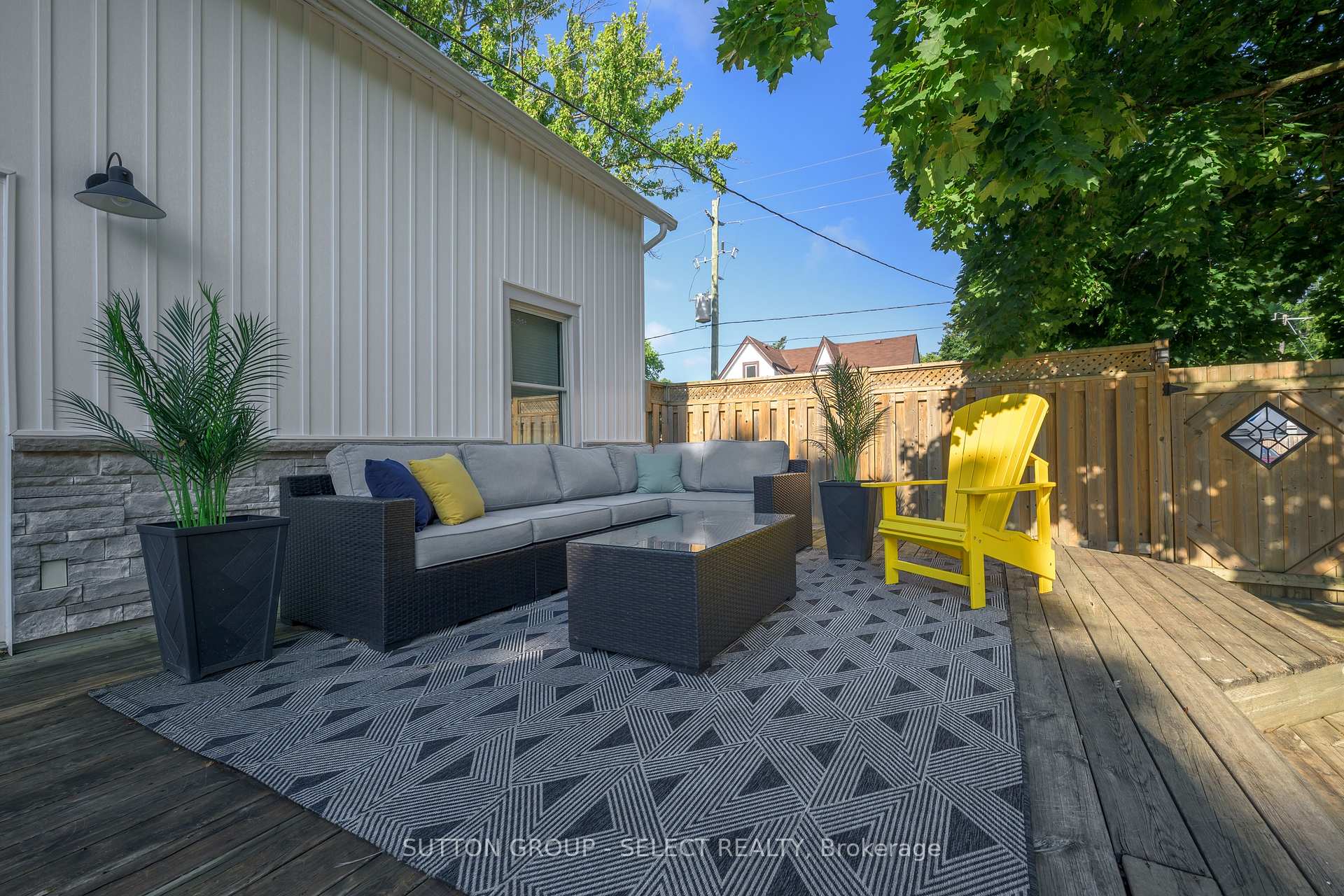 Photo 25 of 132 Craig Street, North Middlesex, Alisa Craig — HOMEH