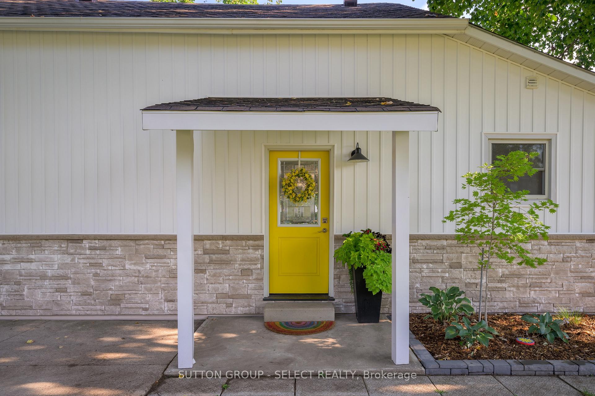 Photo 41 of 132 Craig Street, North Middlesex, Alisa Craig — HOMEH