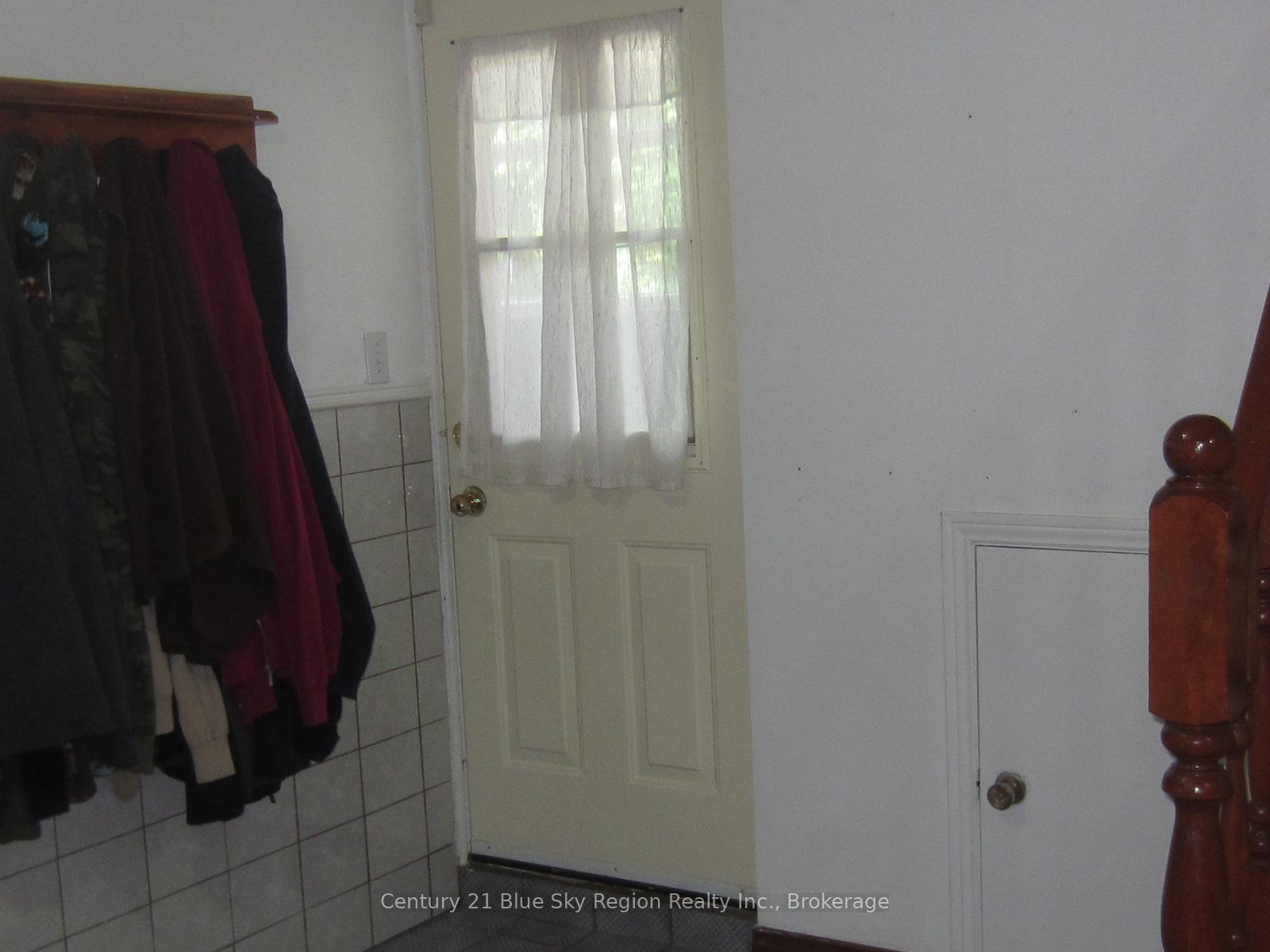 Photo 14 of 25 Beaver Crescent, North Bay, Ferris — HOMEH