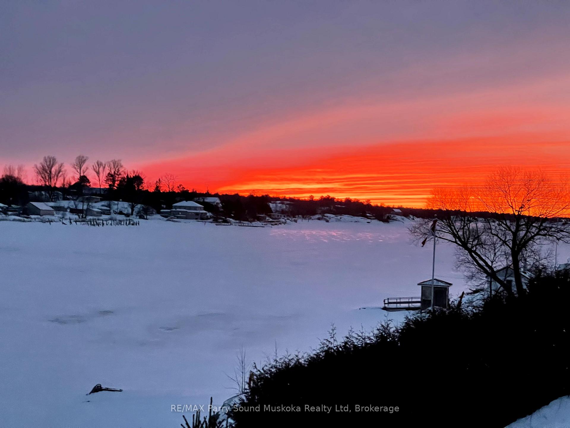 Photo 2 of 25 The Pointe Road, Parry Sound Remote Area, Wallbridge — HOMEH