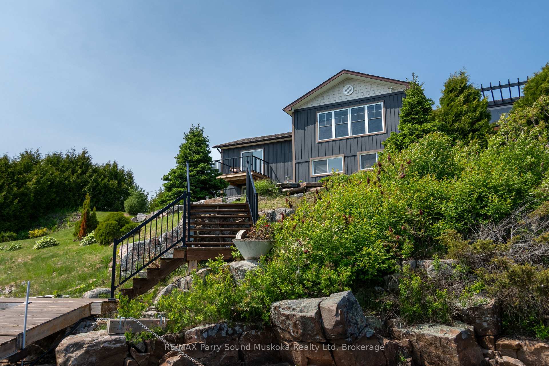 Photo 37 of 25 The Pointe Road, Parry Sound Remote Area, Wallbridge — HOMEH
