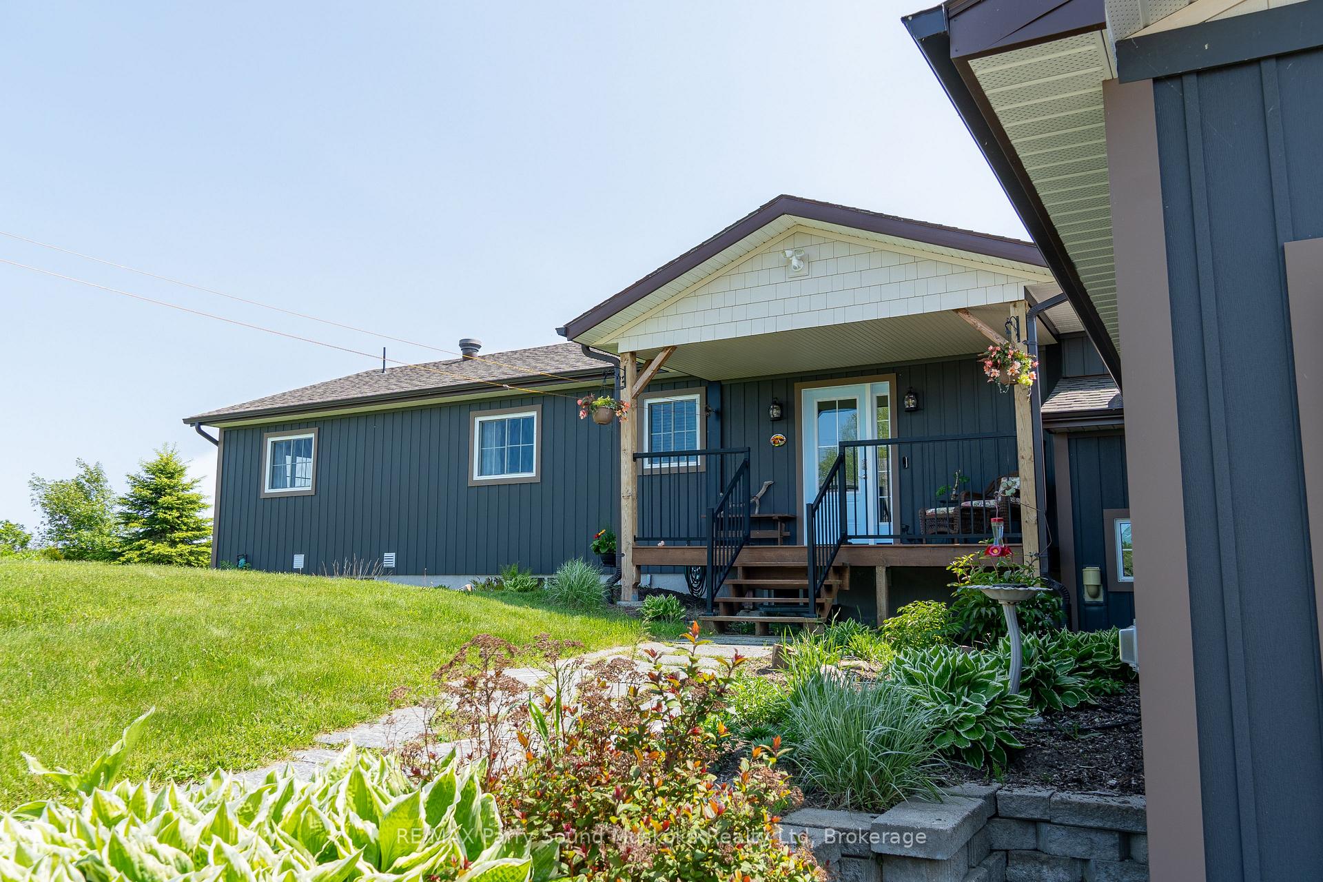 Photo 41 of 25 The Pointe Road, Parry Sound Remote Area, Wallbridge — HOMEH