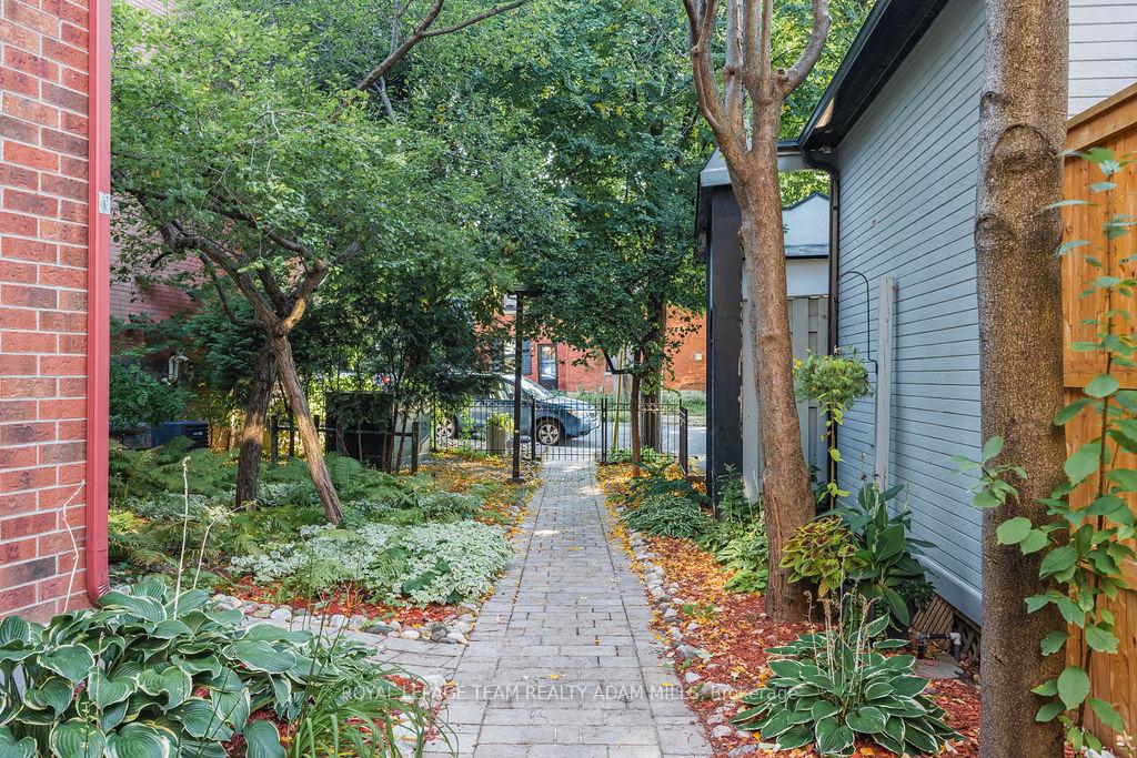Photo 35 of 14 Cornerstone, Ottawa, Ottawa Centre/Golden Triangle — HOMEH