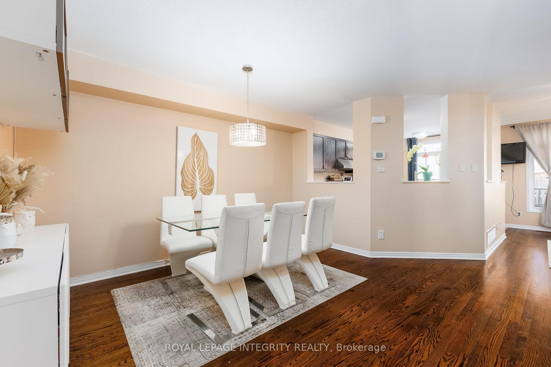Photo 12 of 336 Rolling Meadow Crescent, Ottawa, Mer Bleue/Bradley Estates/Anderson Park — HOMEH