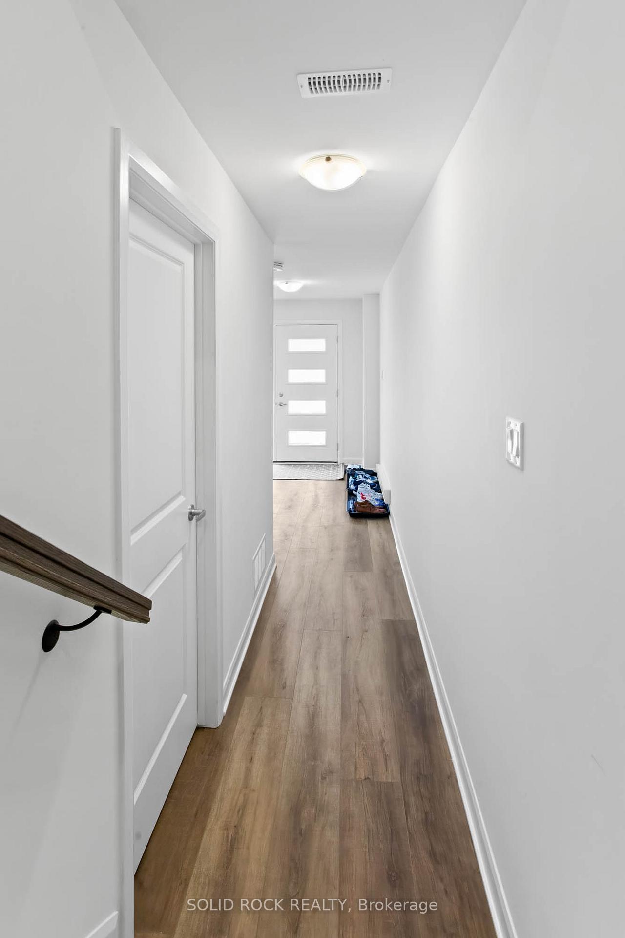 Photo 6 of 810 Glissade Grove, Ottawa, Avalon West — HOMEH