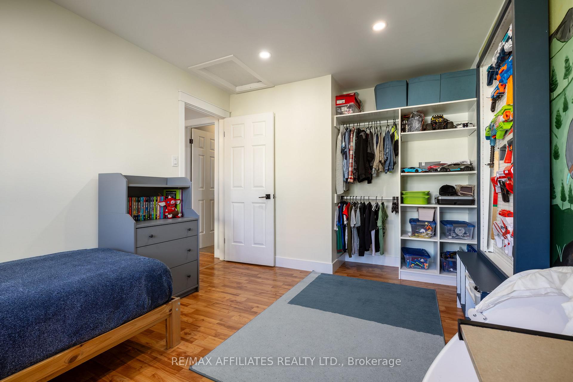 Photo 21 of 1687 Tache Way, Ottawa, Fallingbrook/Pineridge — HOMEH