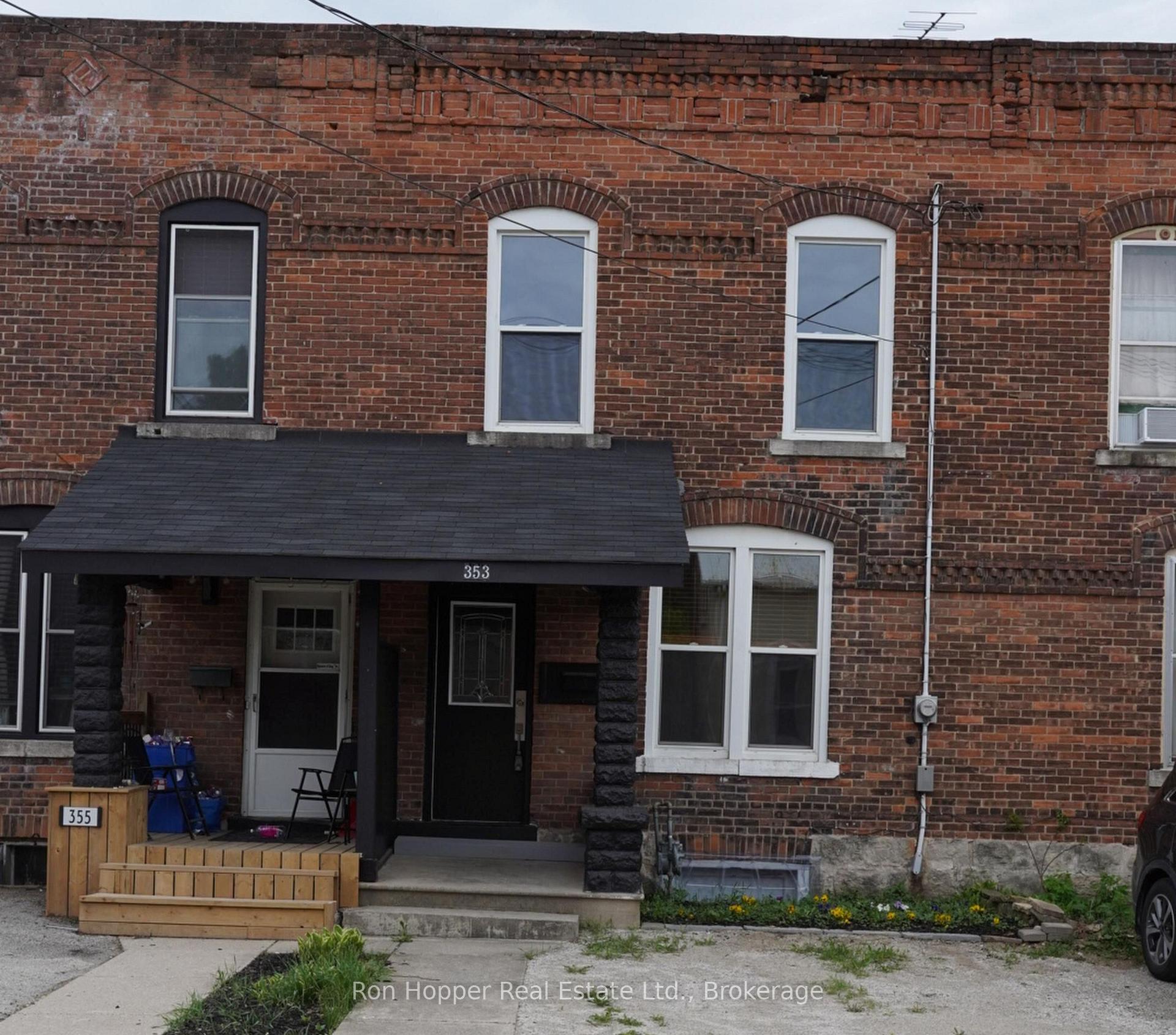 Front of 353 11th Street E