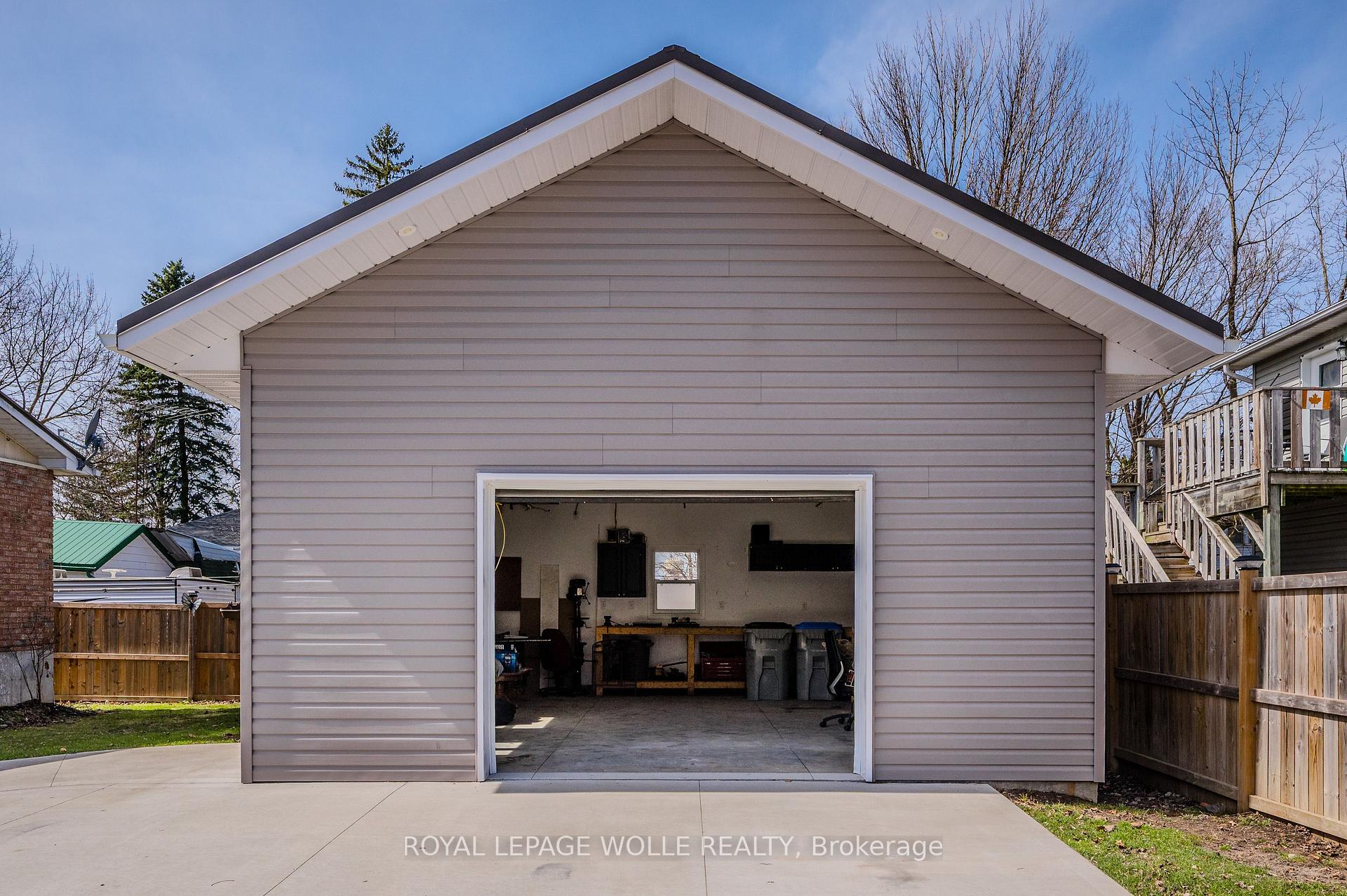 Photo 29 of 339 Elma Street E, North Perth, Listowel — HOMEH