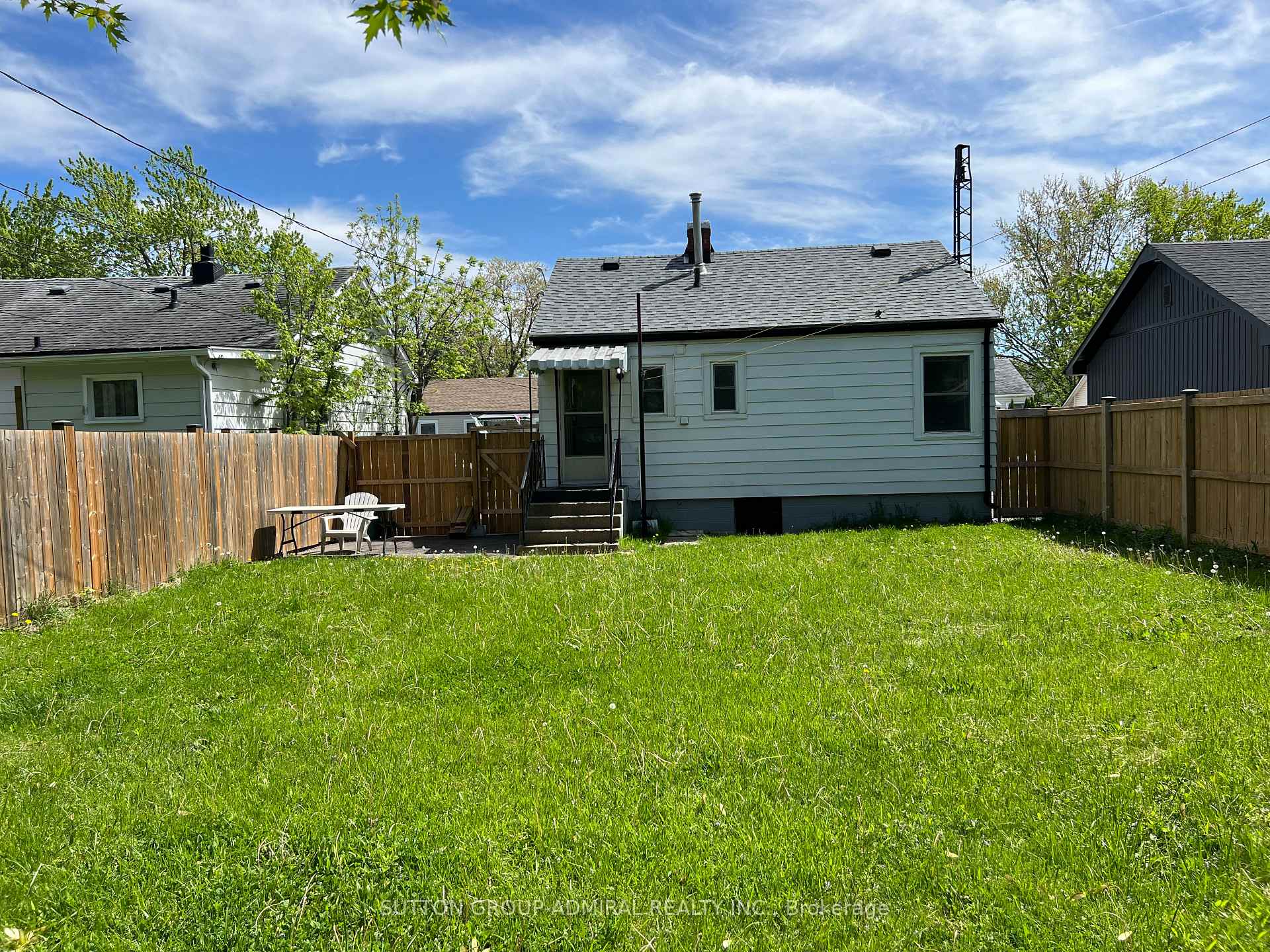 Photo 5 of 6269 Cadham Street, Niagara Falls, Arad/Fallsview — HOMEH