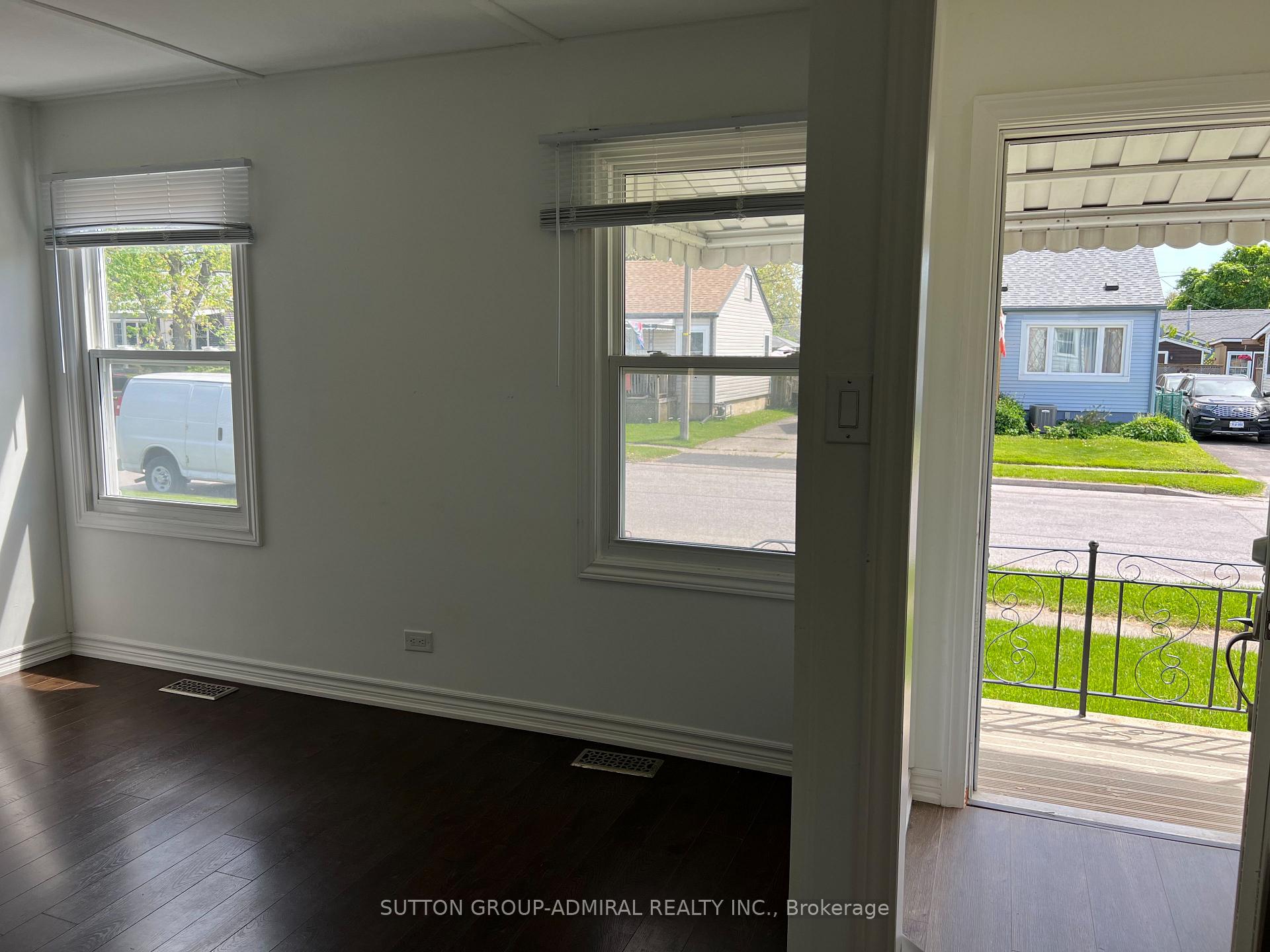 Photo 7 of 6269 Cadham Street, Niagara Falls, Arad/Fallsview — HOMEH