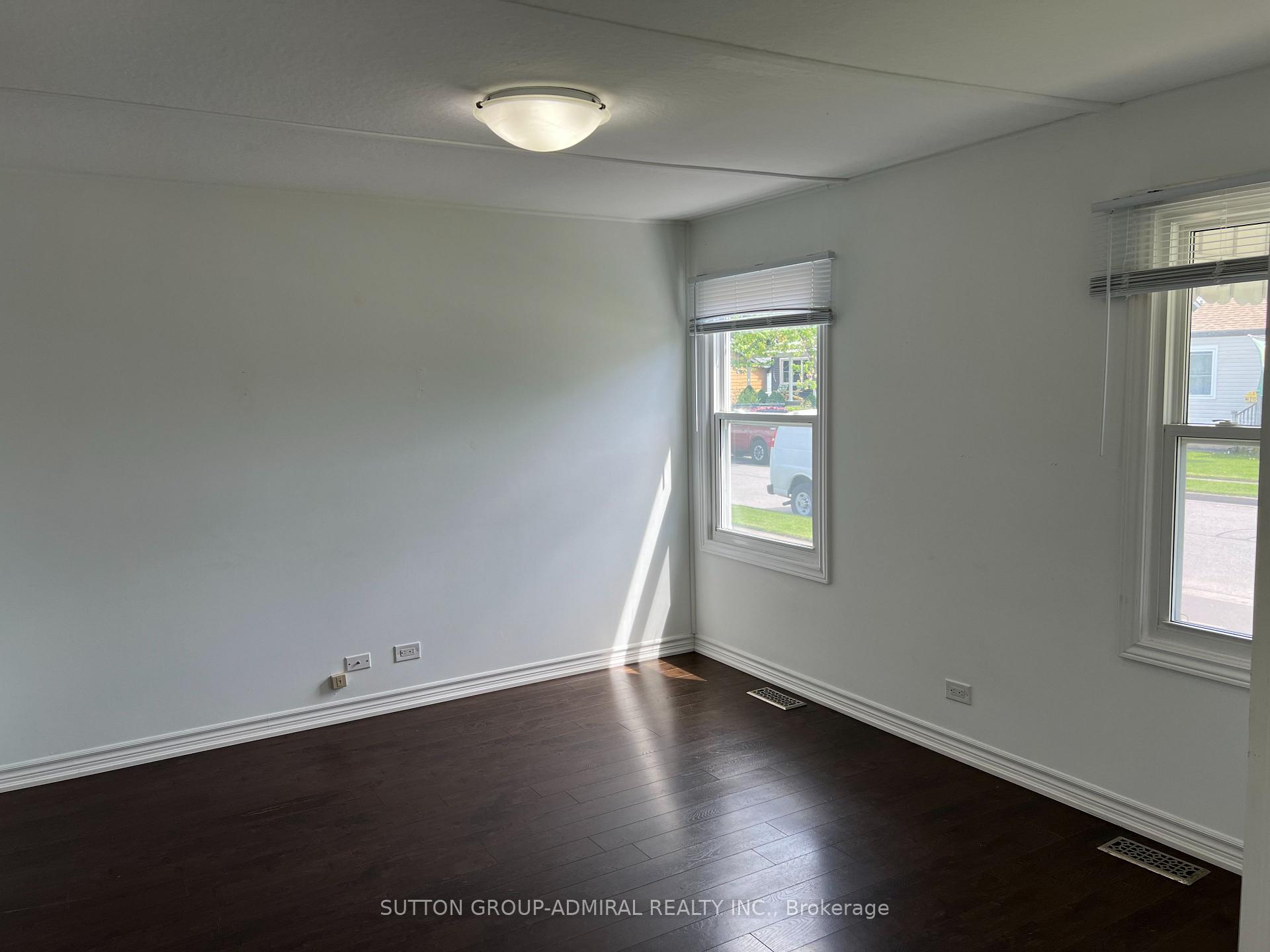 Photo 9 of 6269 Cadham Street, Niagara Falls, Arad/Fallsview — HOMEH