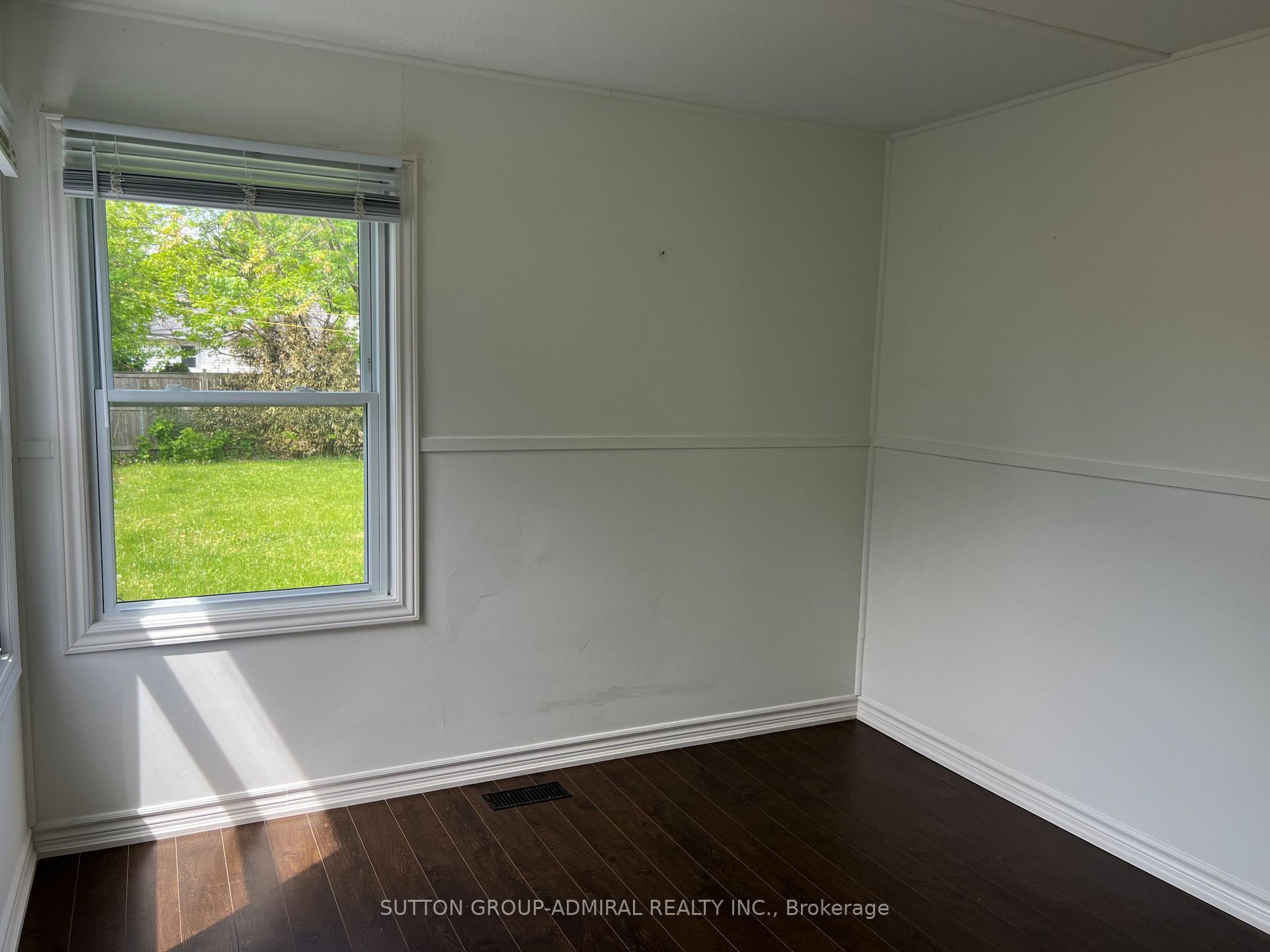 Photo 10 of 6269 Cadham Street, Niagara Falls, Arad/Fallsview — HOMEH