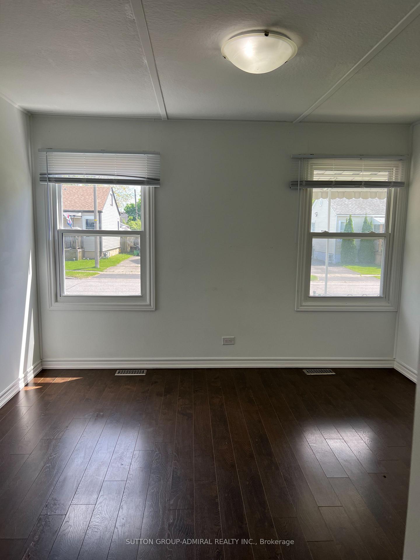 Photo 24 of 6269 Cadham Street, Niagara Falls, Arad/Fallsview — HOMEH