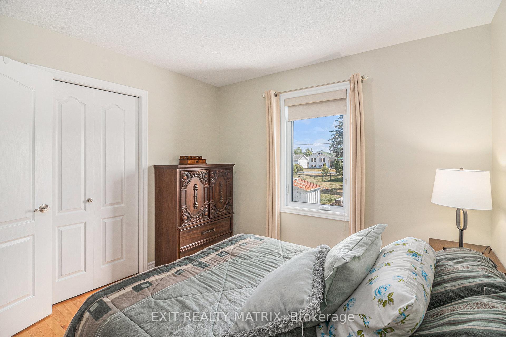 Photo 29 of 14 Provost Street, North Stormont, North Stormont (Finch) Twp — HOMEH