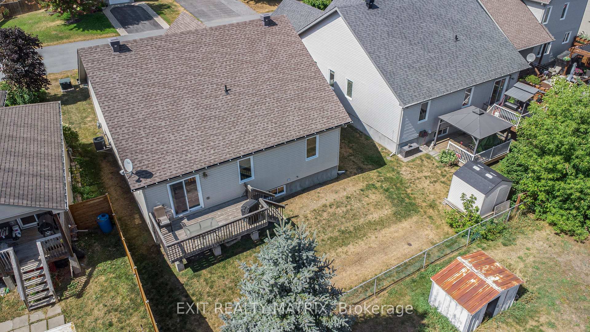 Photo 41 of 14 Provost Street, North Stormont, North Stormont (Finch) Twp — HOMEH