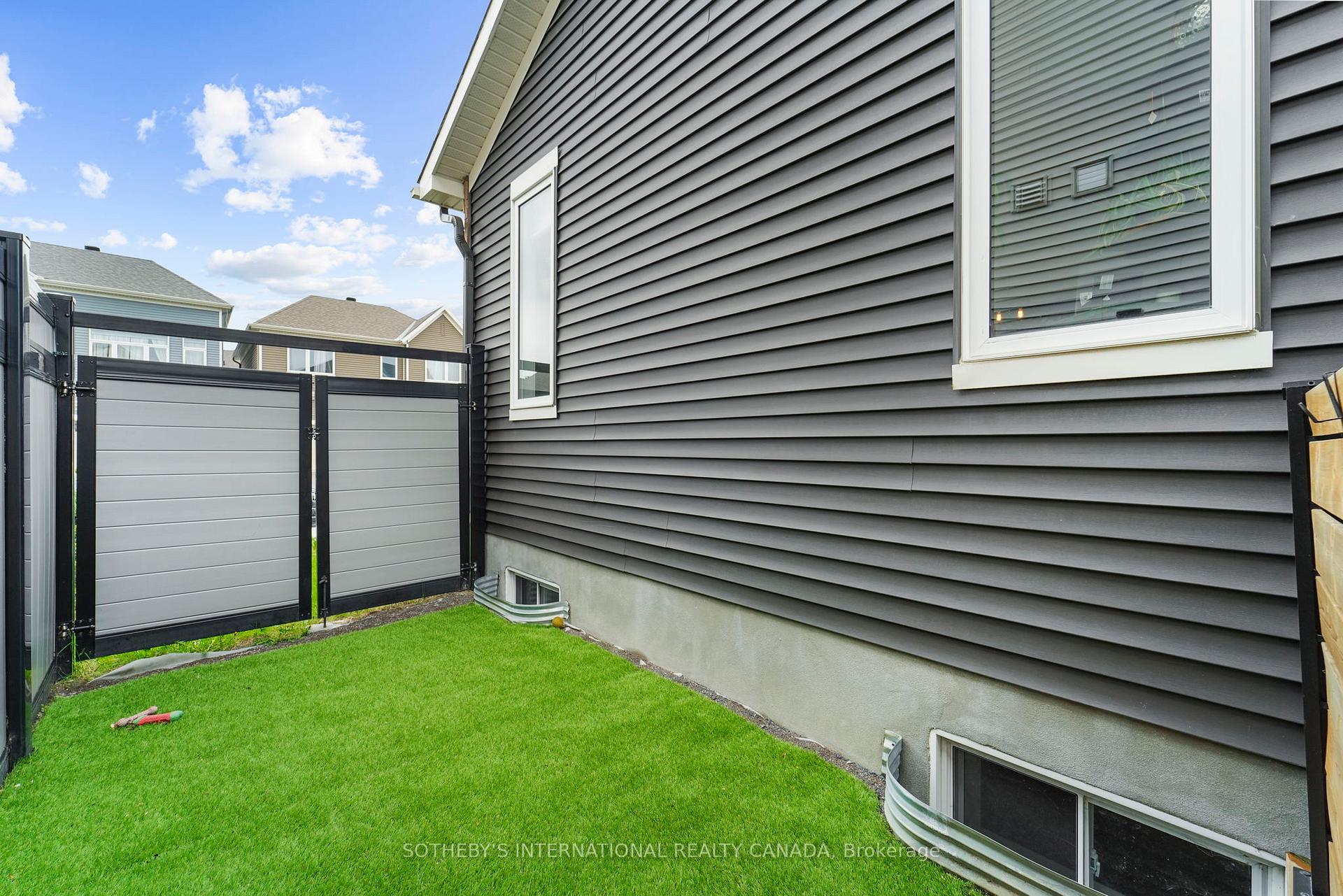 Photo 37 of 324 Lamarche Avenue, Ottawa, Chapel Hill South - Orleans Village — HOMEH