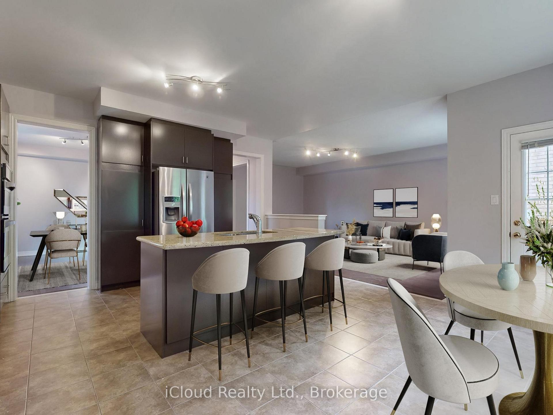 Photo 9 of 1292 Mccron Crescent E, Newmarket, Stonehaven-Wyndham — HOMEH