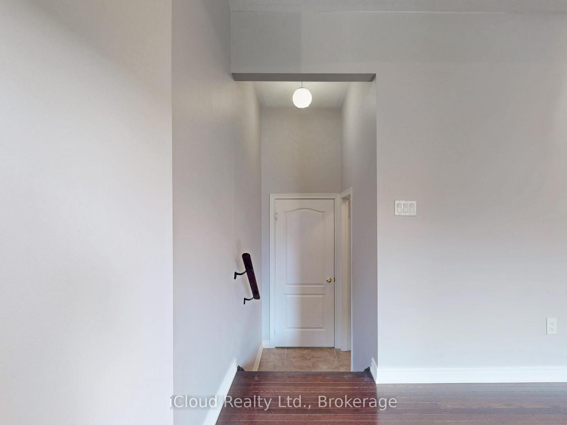 Photo 19 of 1292 Mccron Crescent E, Newmarket, Stonehaven-Wyndham — HOMEH