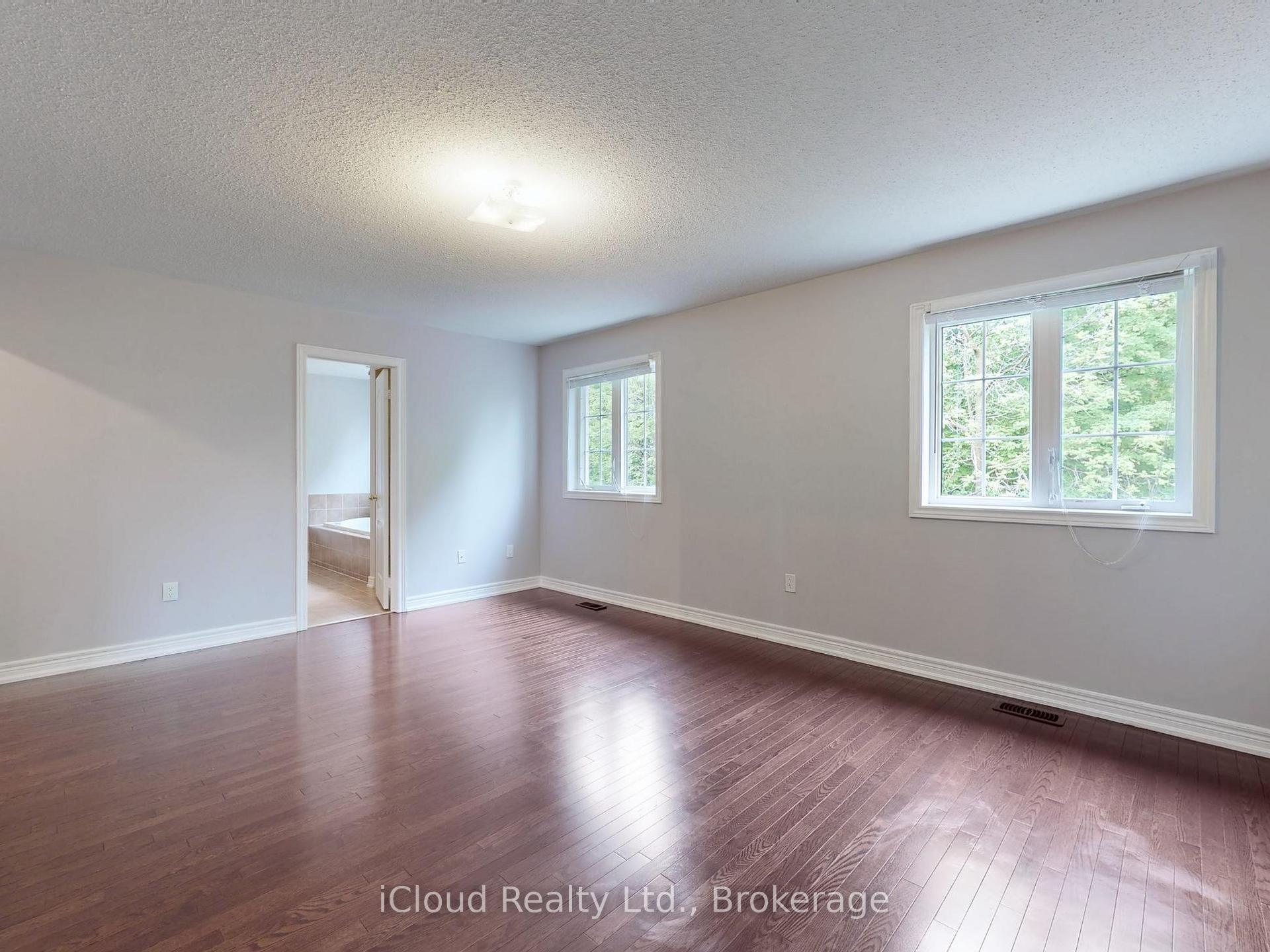 Photo 23 of 1292 Mccron Crescent E, Newmarket, Stonehaven-Wyndham — HOMEH