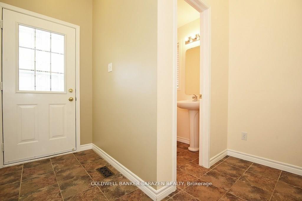 Photo 2 of 2270 Brockstone Crescent, Ottawa, Avalon East — HOMEH