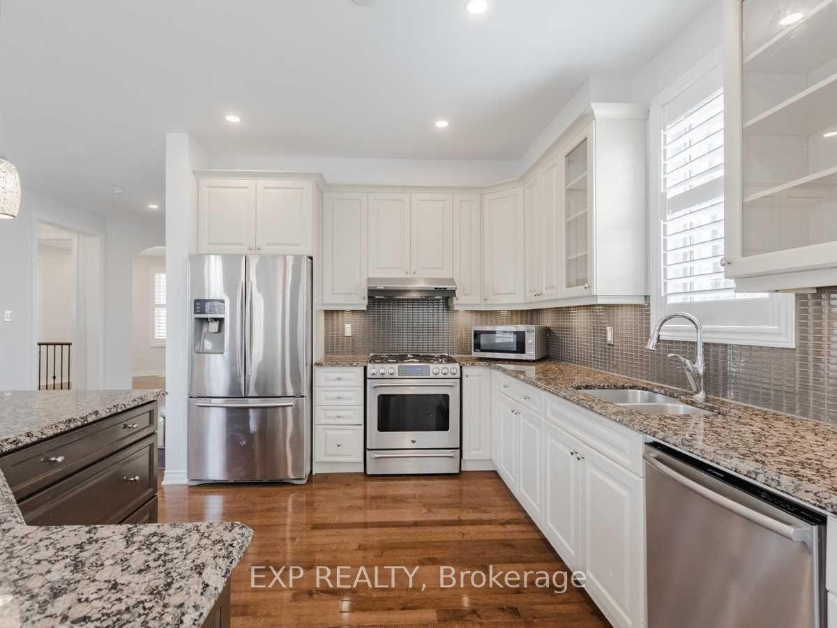 Photo 4 of Unit 18, 485 Pringle Avenue, Milton, Scott — HOMEH