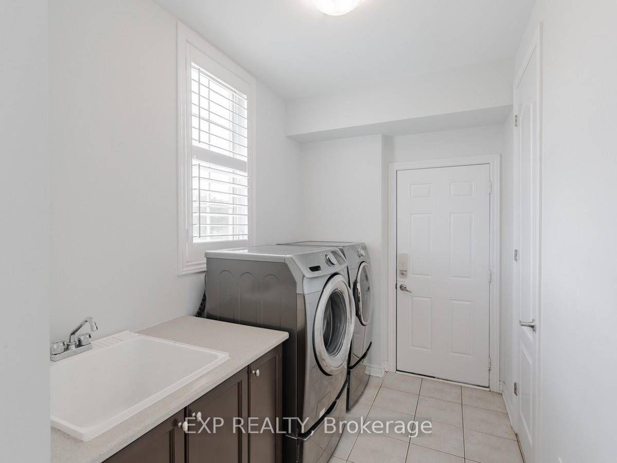 Photo 11 of Unit 18, 485 Pringle Avenue, Milton, Scott — HOMEH