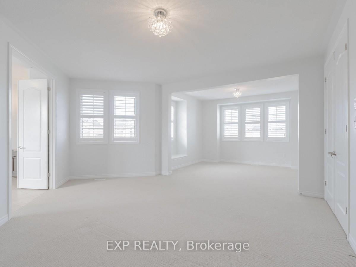 Photo 10 of Unit 18, 485 Pringle Avenue, Milton, Scott — HOMEH
