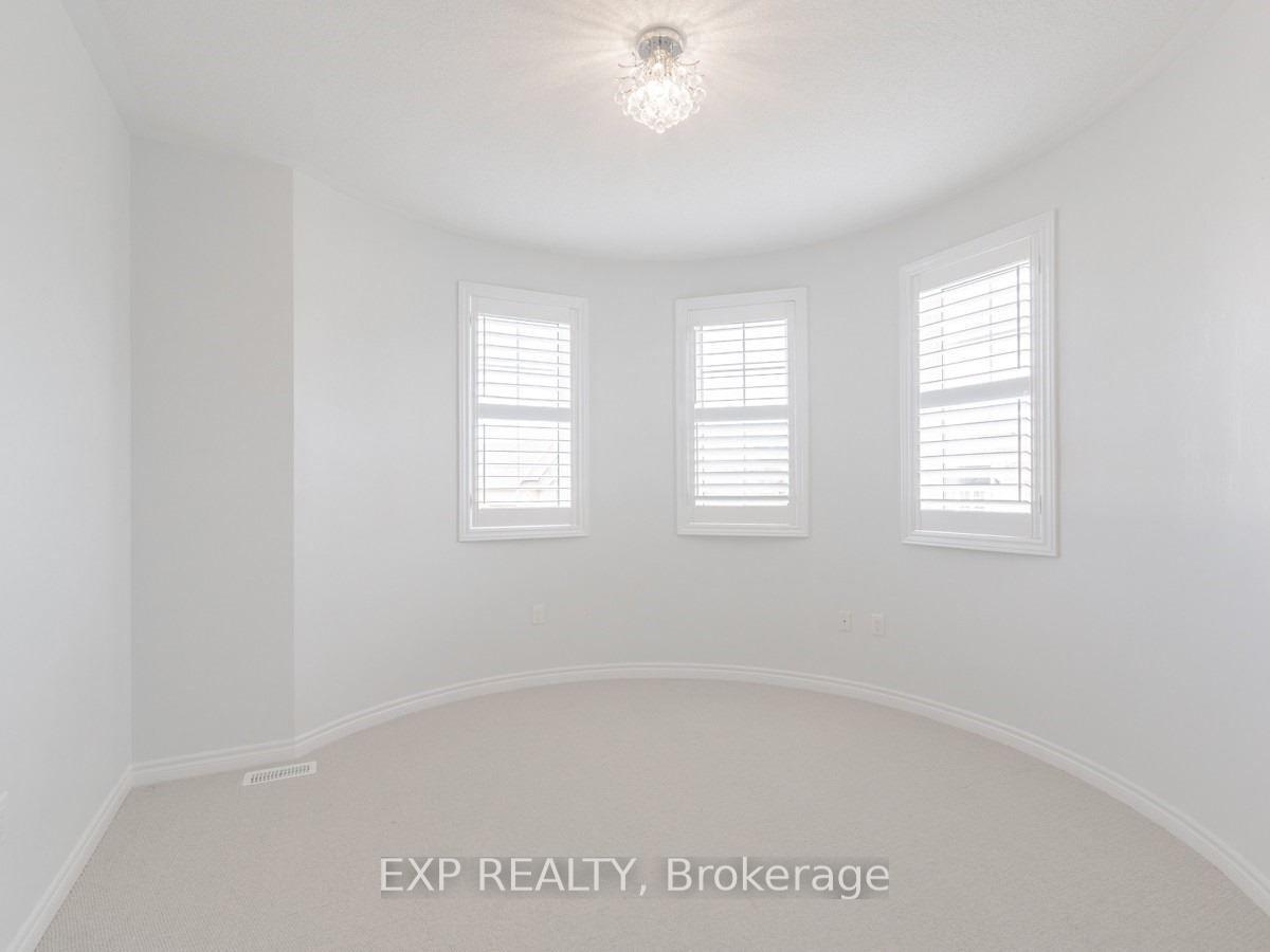 Photo 9 of Unit 18, 485 Pringle Avenue, Milton, Scott — HOMEH