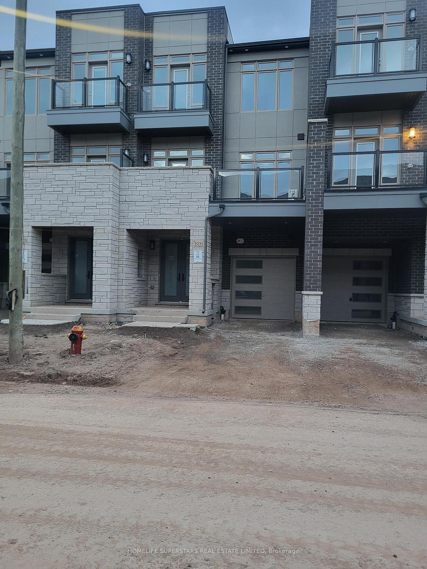 Front of 3321 Taha Gardens