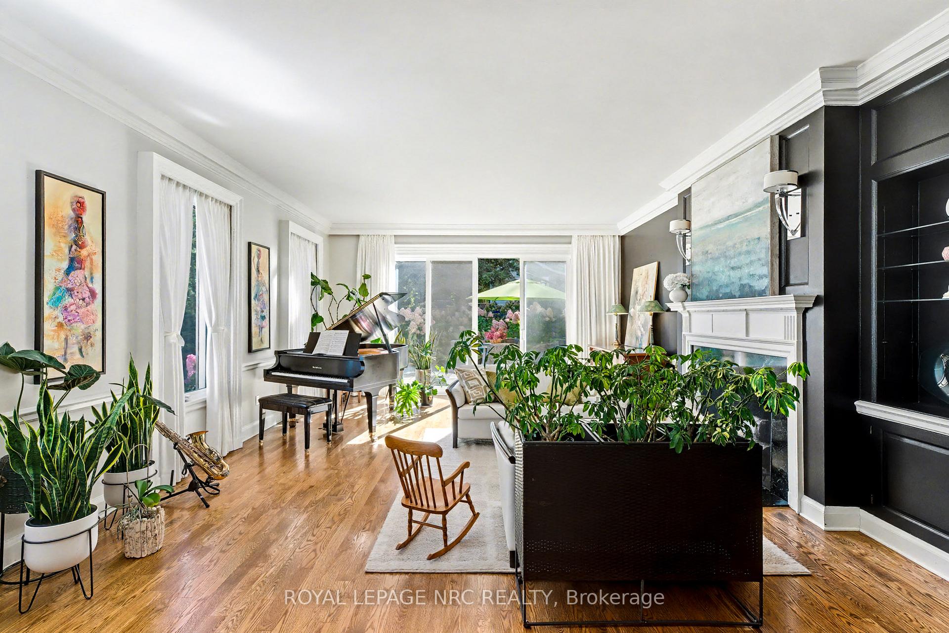 Photo 13 of 9 Shaldan Lane, Pelham, Fonthill — HOMEH